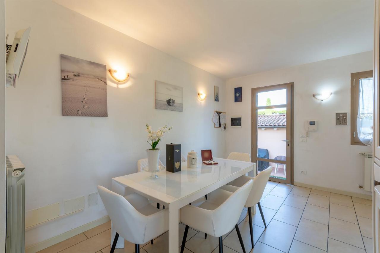 Villa Villino Esse, Libero Su 4 Lati Piu Dependance Nel Cuore Della Versilia Marina di Pietrasanta